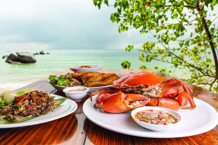 El Fardous Restaurant in El Quseir serving traditional Egyptian seafood