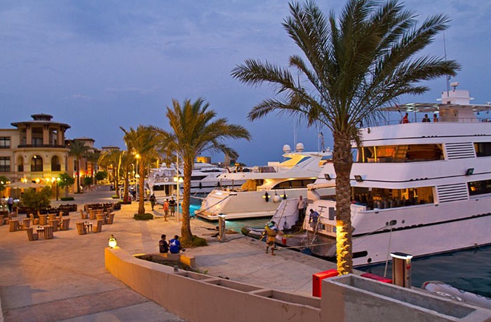 Port Ghalib City Tour - 8.5 km 15 min from €20